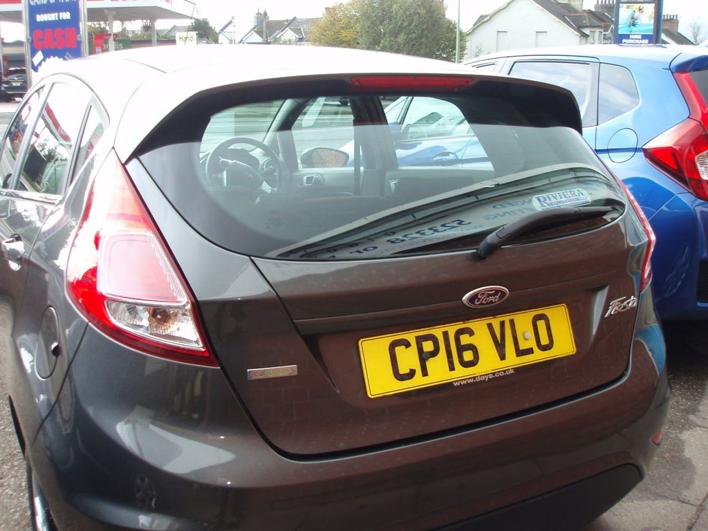 Used Ford Fiesta 2016 for sale - 76439109: Photo 2