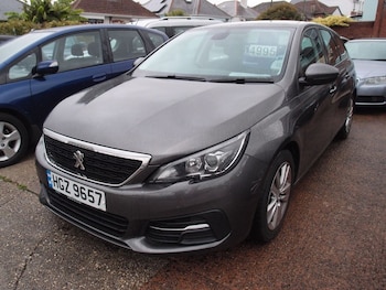 2017 (Z9) - 1.6 BlueHDi Active Estate 5dr Diesel Manual Euro 6 (s/s) (120 ps)
