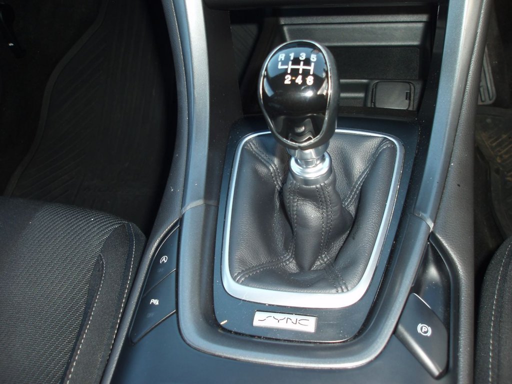 Used Ford Mondeo 2017 for sale - 76934660: Photo 14