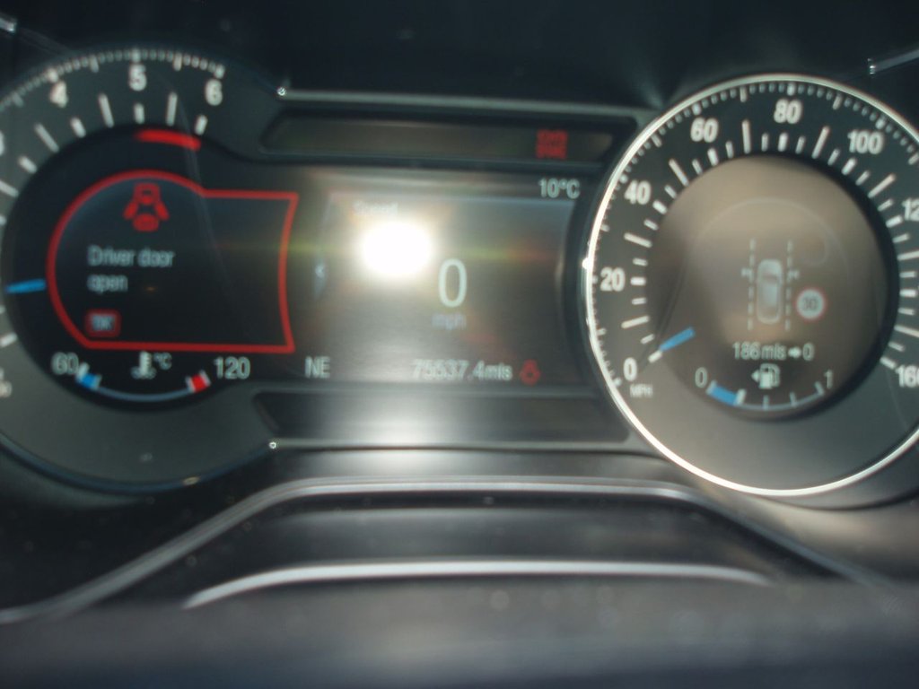 Used Ford Mondeo 2017 for sale - 76934660: Photo 18