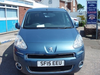 Used Peugeot Partner Tepee 2015 for sale - 79210351: Photo
