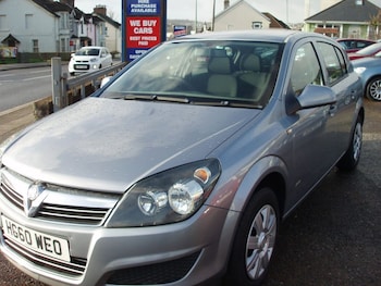 Used Vauxhall Astra 2010 for sale - 76235598: Photo