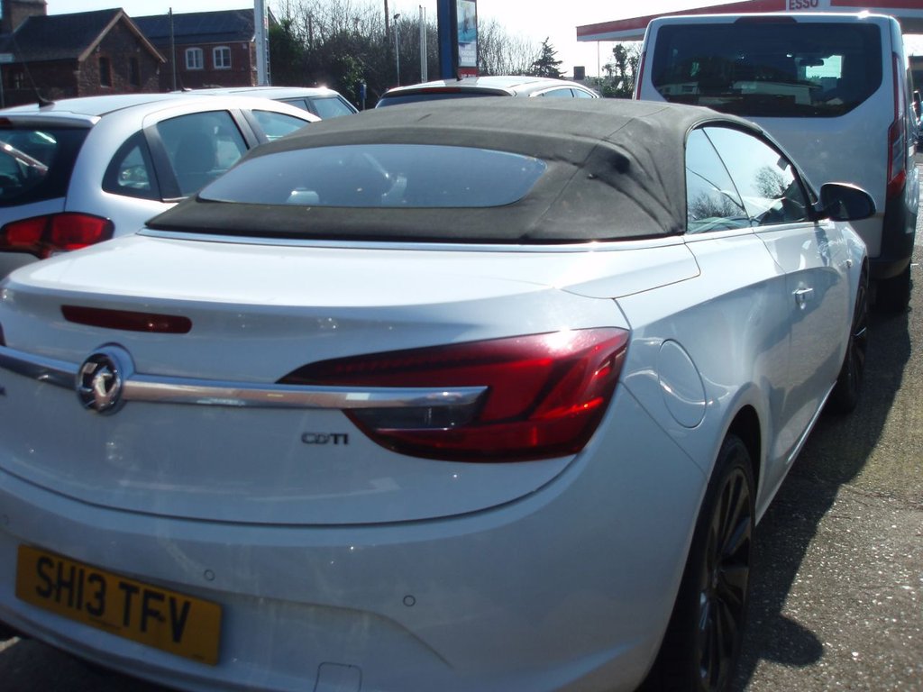 Used Vauxhall Cascada 2013 for sale - 77966785: Photo 2
