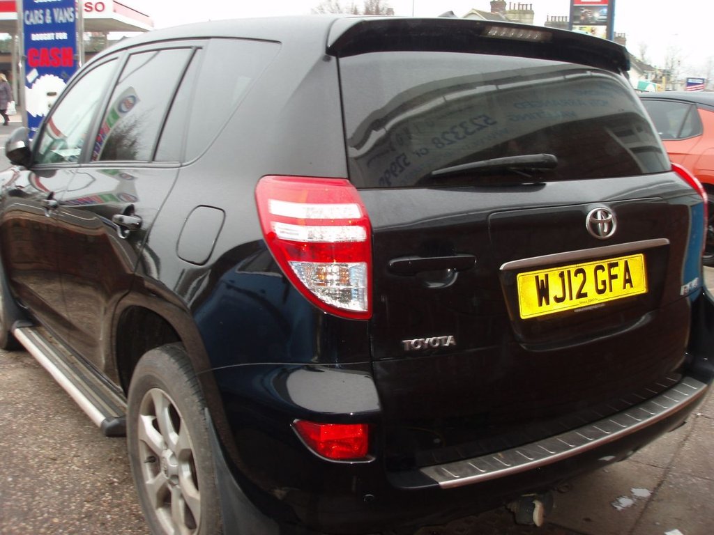 Used Toyota RAV4 2012 for sale - 77200352: Photo 2