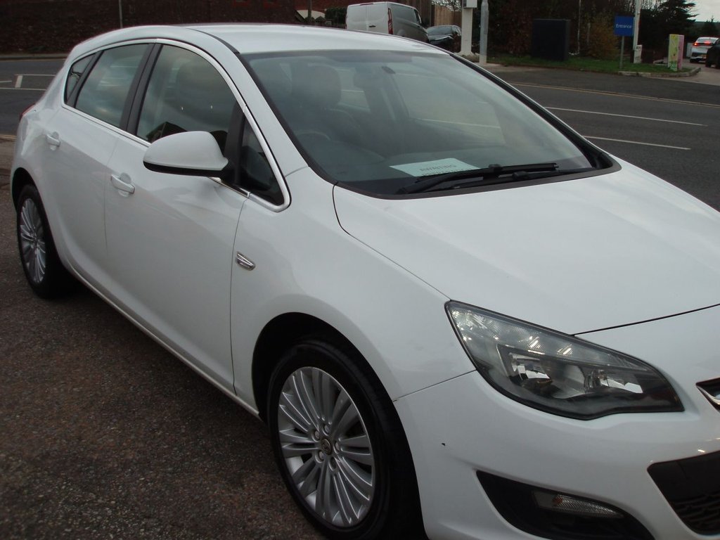 Used Vauxhall Astra 2015 for sale - 77080279: Photo 5