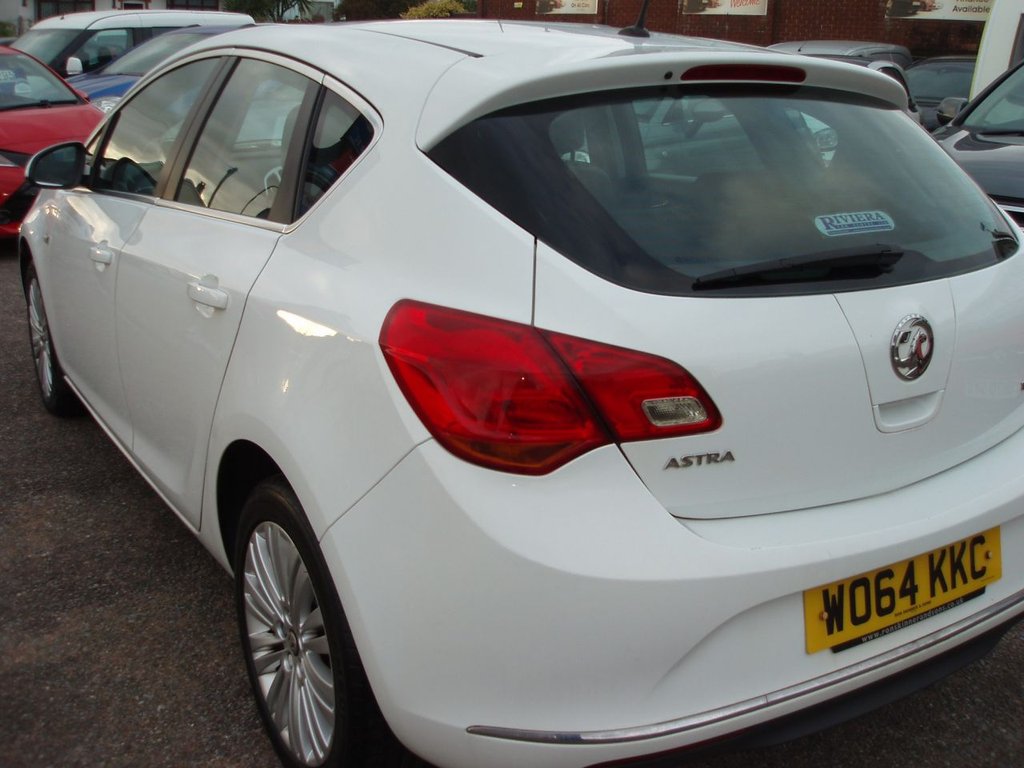 Used Vauxhall Astra 2015 for sale - 77080279: Photo 8