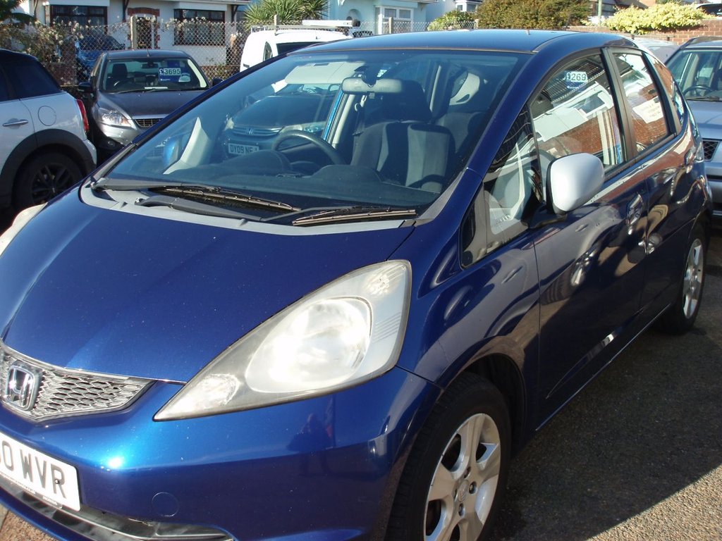 Used Honda Jazz 2010 for sale - 76655374: Photo 1