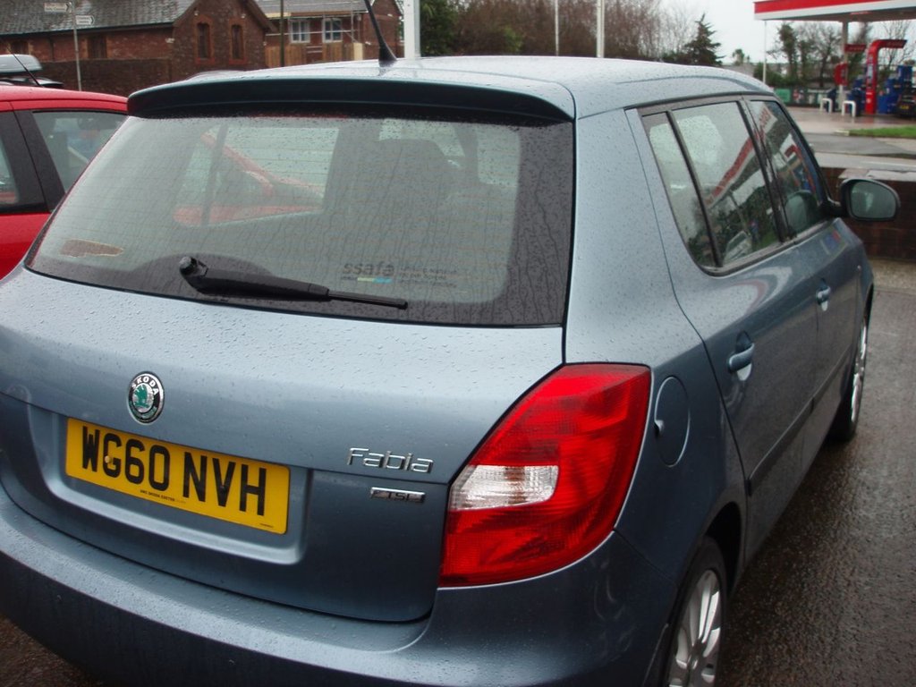 Used Skoda Fabia 2011 for sale - 77384419: Photo 2