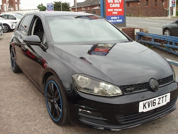 Used Volkswagen Golf 2016 for sale - 78501118: Photo