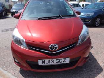 Used Toyota Yaris 2013 for sale - 75149414: Photo