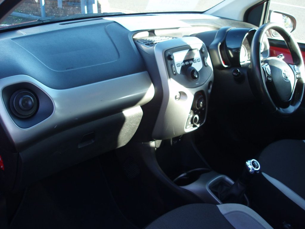 Used Toyota AYGO 2017 for sale - 76510271: Photo 9