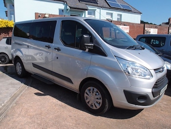 Used Ford Tourneo Custom 2015 for sale - 76751037: Photo