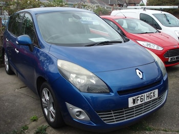 2012 (61) - 1.5 dCi 110 Dynamique TomTom 5dr