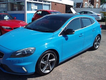 Used Volvo V40 2014 for sale - 79155543: Photo