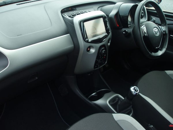 Used Toyota AYGO 2016 for sale - 76210314: Photo 9