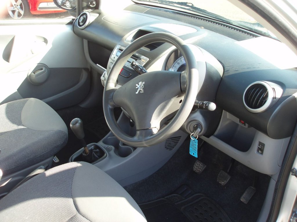 Used Peugeot 107 2008 for sale - 77936804: Photo 10