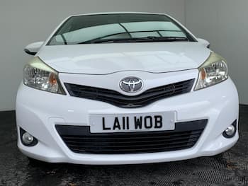 Used Toyota Yaris 2011 for sale - 79750616: Photo