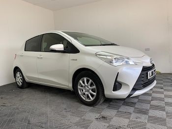 Used Toyota Yaris 2018 for sale - 79646132: Photo