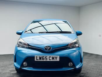 Used Toyota Yaris 2015 for sale - 79657610: Photo