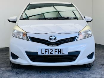 Used Toyota Yaris 2012 for sale - 79657808: Photo