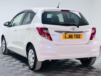 Used Toyota Yaris 2016 for sale - 79657695: Photo