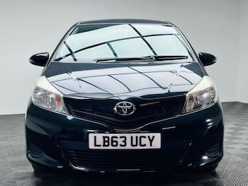 Used Toyota Yaris 2025 for sale - 79657776: Photo