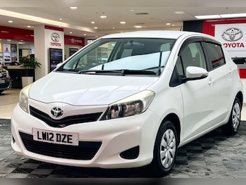 Used Toyota Yaris 2012 for sale - 79645688: Photo