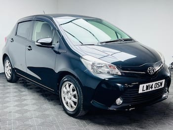 Used Toyota Yaris 2014 for sale - 79657708: Photo