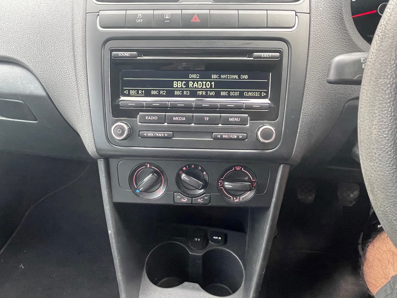 Used Volkswagen Polo 2014 for sale - 77096087: Photo 24