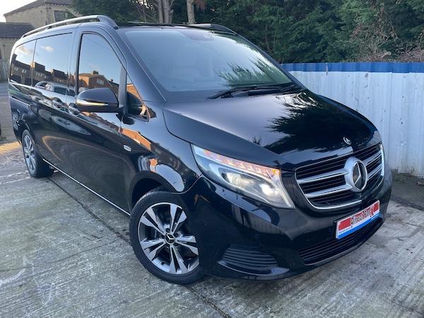 Used Mercedes-Benz V-Class 2015 for sale - 76234847: Photo 1