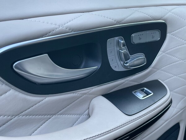 Used Mercedes-Benz V-Class 2015 for sale - 76234847: Photo 33