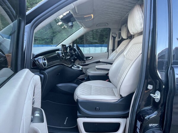 Used Mercedes-Benz V-Class 2015 for sale - 76234847: Photo 9