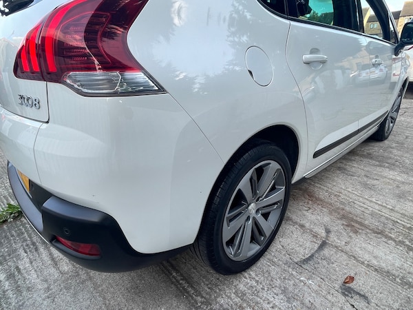 Used Peugeot 3008 2014 for sale - 76234850: Photo 16
