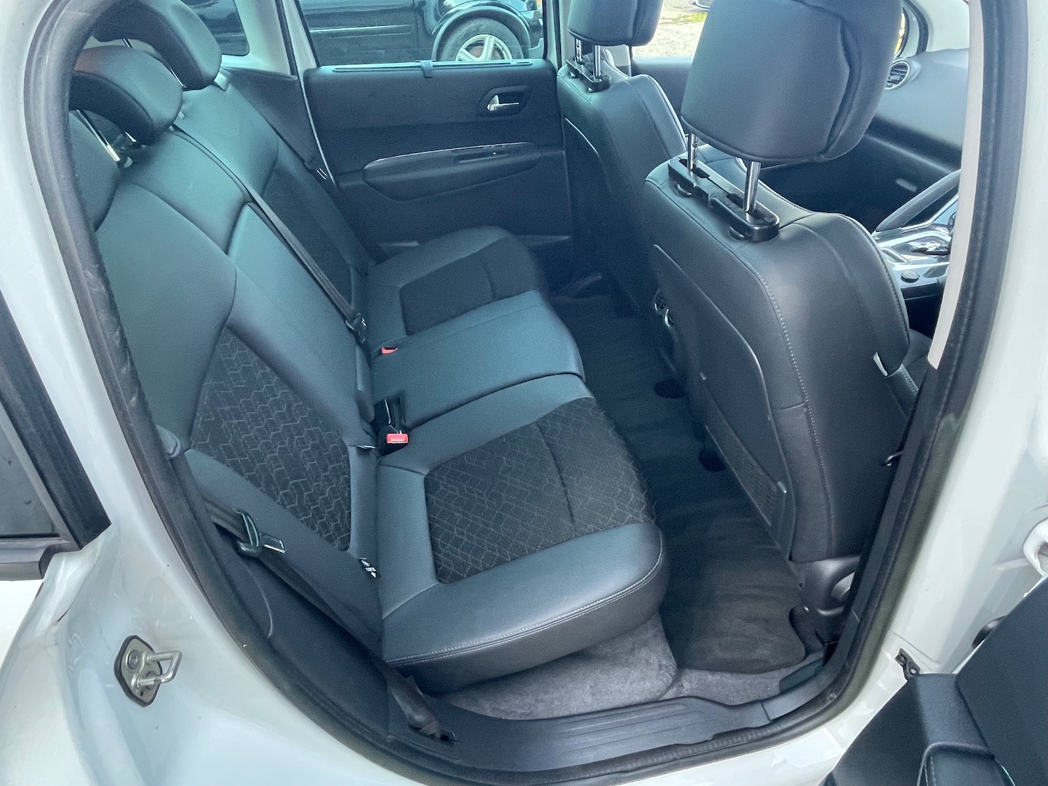 Used Peugeot 3008 2014 for sale - 76234850: Photo 22