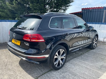 Used Volkswagen Touareg 2016 for sale - 78566242: Photo