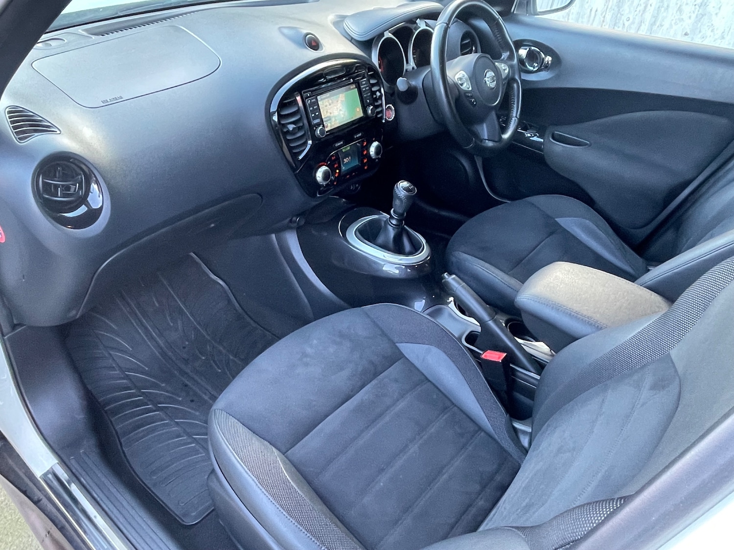 Used Nissan Juke 2016 for sale - 76386870: Photo 21