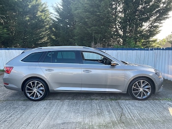 Used Skoda Superb 2015 for sale - 78820324: Photo