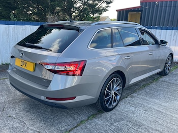 Used Skoda Superb 2015 for sale - 78820324: Photo