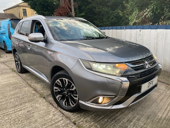 Used Mitsubishi Outlander 2018 for sale - 76019463: Photo