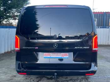 Used Mercedes-Benz V-Class 2015 for sale - 74122053: Photo
