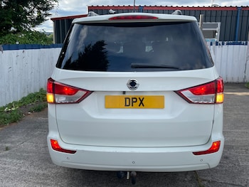 Used Ssangyong Turismo 2016 for sale - 75216392: Photo