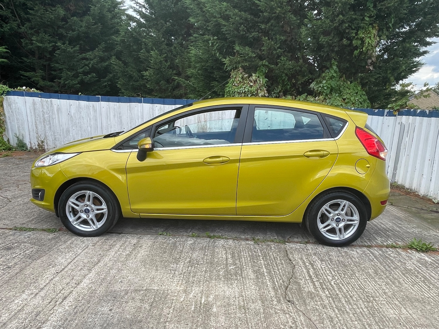 Used Ford Fiesta 2013 for sale - 76234855: Photo 5