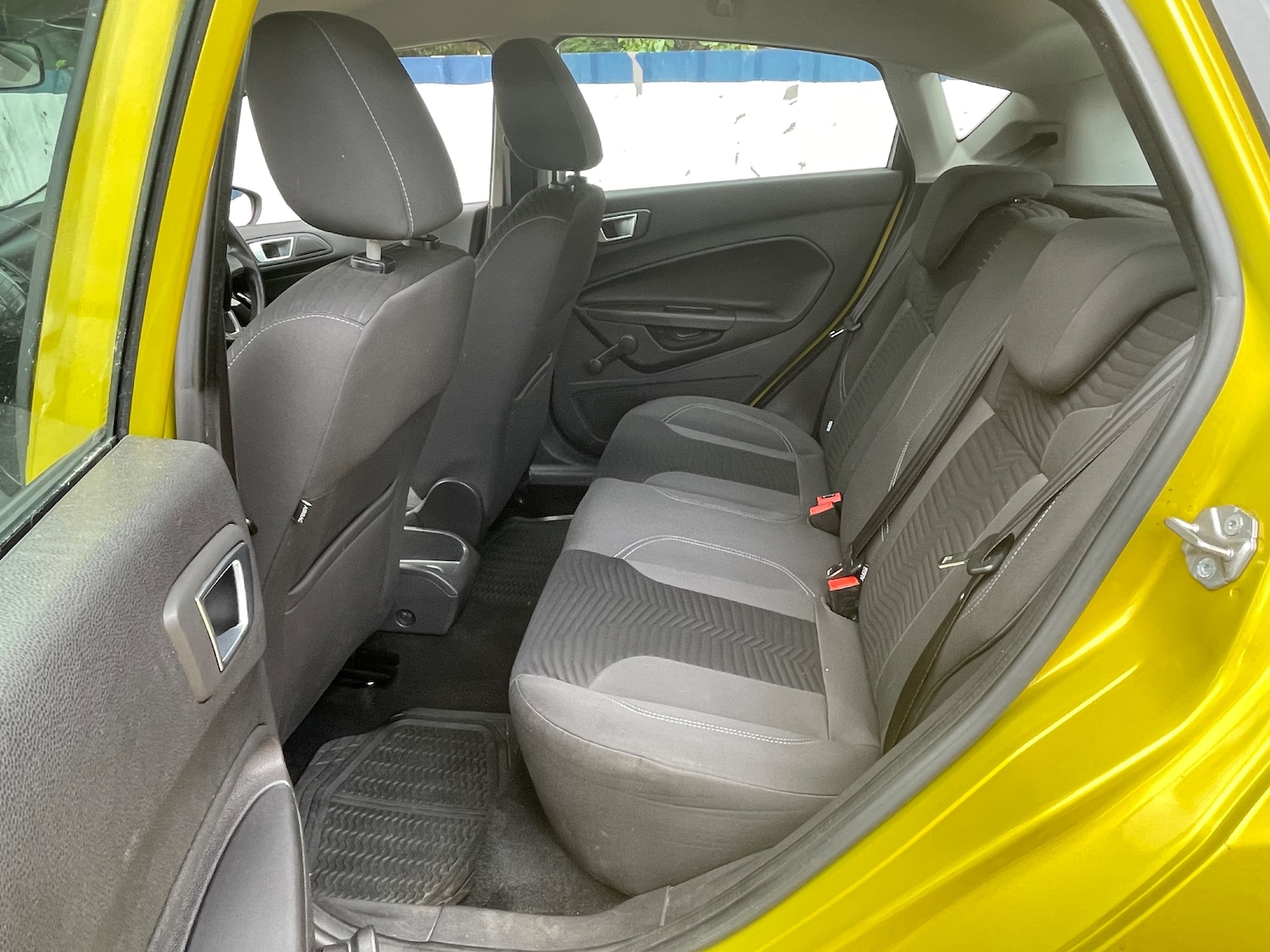 Used Ford Fiesta 2013 for sale - 76234855: Photo 9