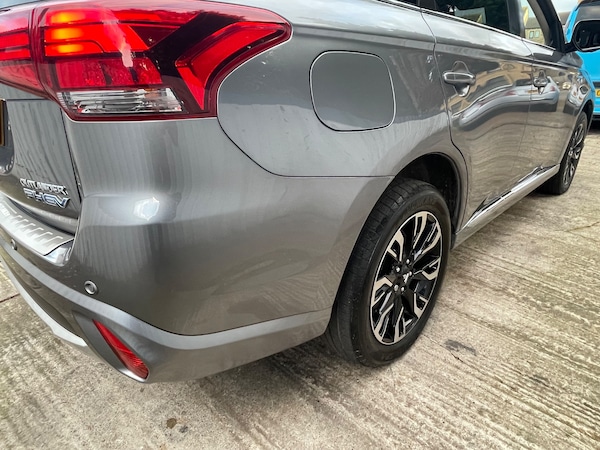Used Mitsubishi Outlander 2018 for sale - 76234856: Photo 16