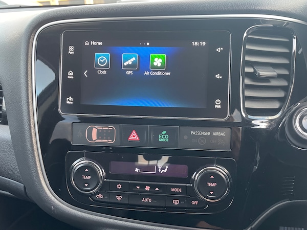 Used Mitsubishi Outlander 2018 for sale - 76234856: Photo 33