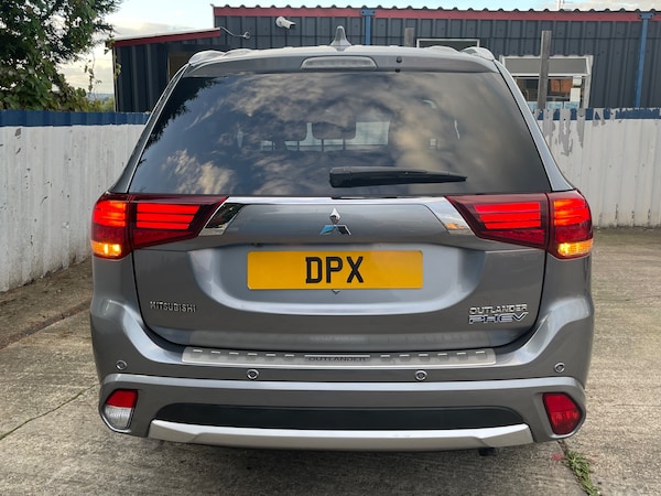 Used Mitsubishi Outlander 2018 for sale - 76234856: Photo 4