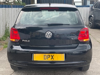 Used Volkswagen Polo 2014 for sale - 75611080: Photo