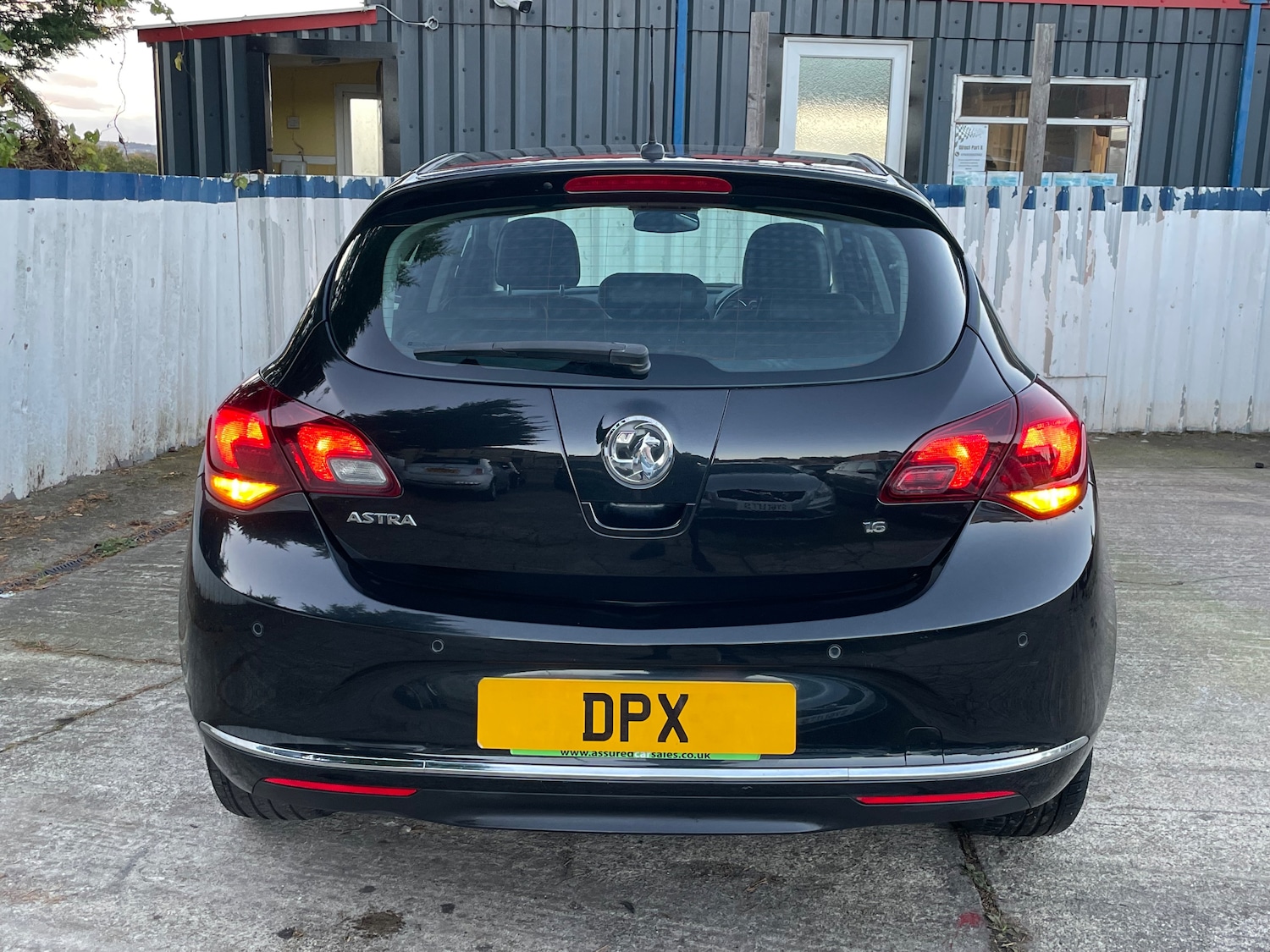 Used Vauxhall Astra 2015 for sale - 76317418: Photo 4