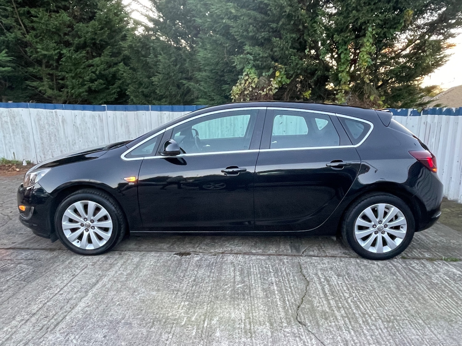 Used Vauxhall Astra 2015 for sale - 76317418: Photo 6