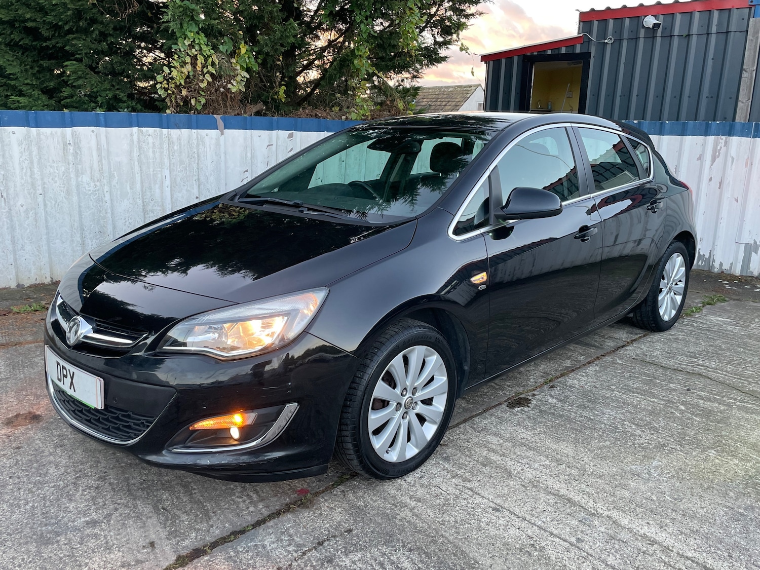 Used Vauxhall Astra 2015 for sale - 76317418: Photo 7